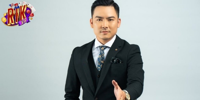 Tìm hiểu chi tiết về thông tin của CEO Hoàng Long
